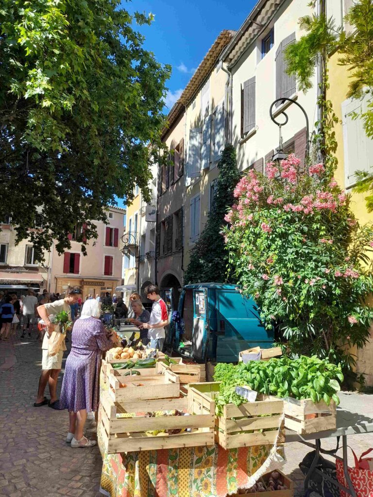 marché provençal de Buis-les-Baronnies